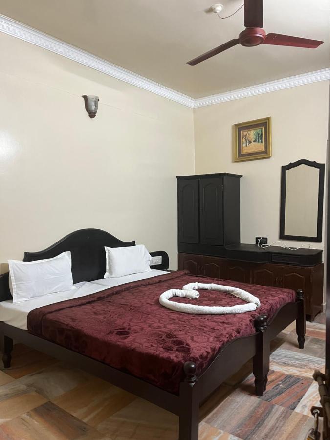 Hill Town Hotel KODAGU Eksteriør billede