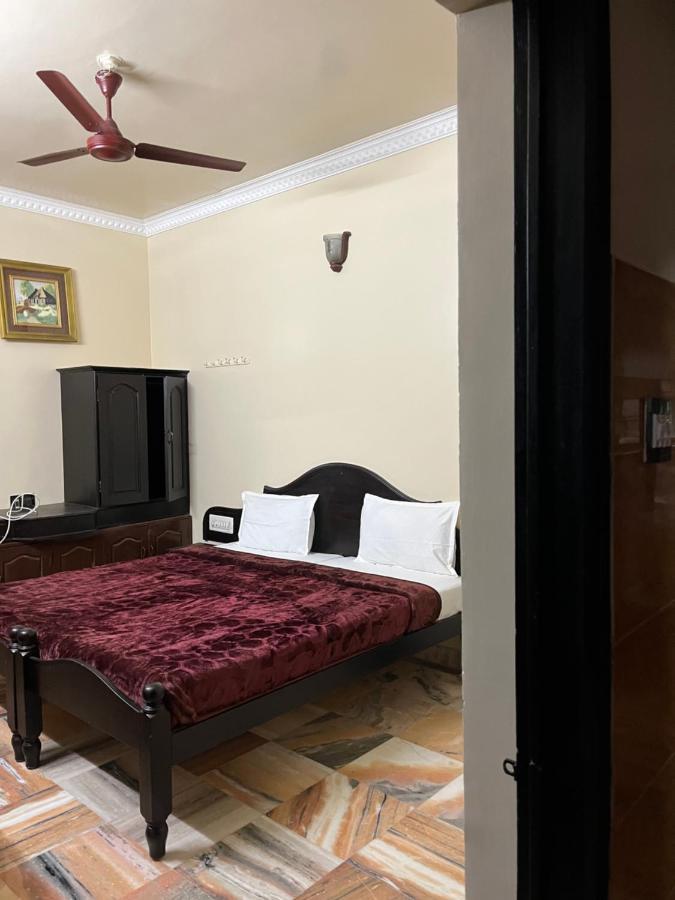 Hill Town Hotel KODAGU Eksteriør billede